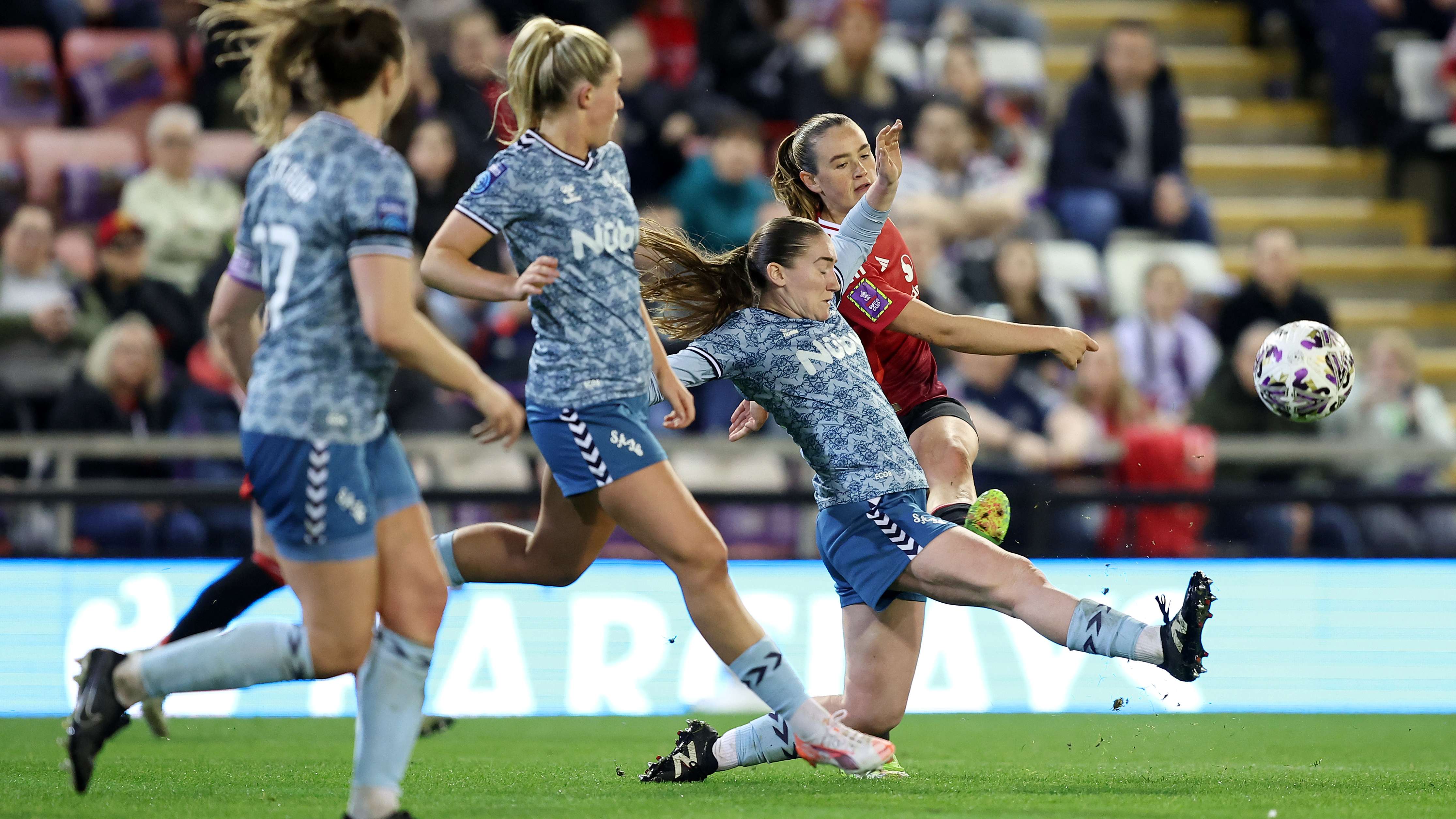 俱乐部的高 俱乐部的高