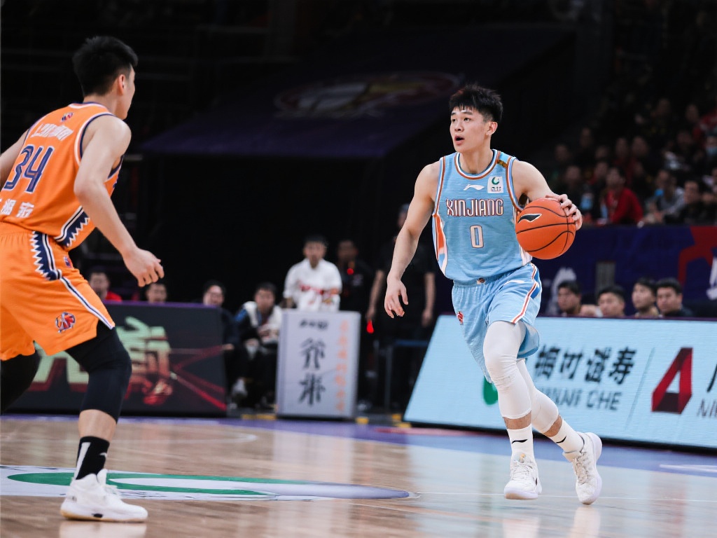 战绩低迷与 战绩低迷与